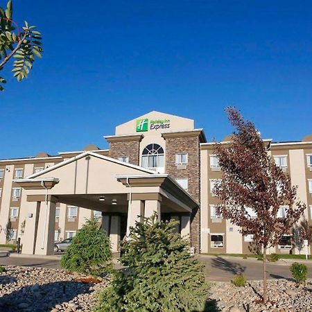 圣约翰堡智选假日酒店 Fort St. John 外观 照片